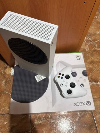 Xbox Series S Bianca + Controller