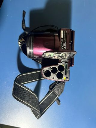 Cámara Nikon Coolpix B500 Morado