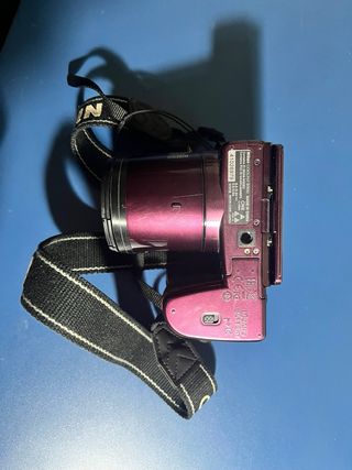 Cámara Nikon Coolpix B500 Morado