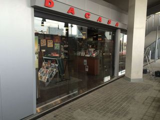 Puerta automática de cristal