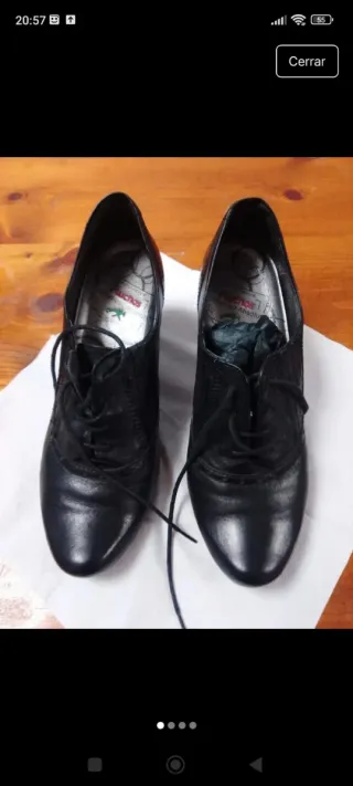 Zapatos mujer Fluchos atados negros Talla 41