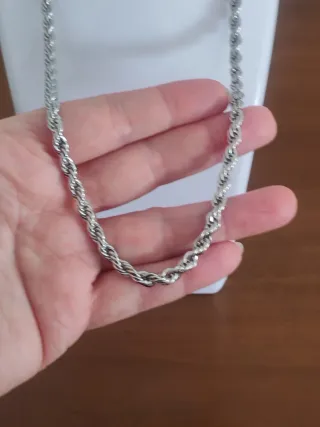 Collana in acciaio lavorazione funetta