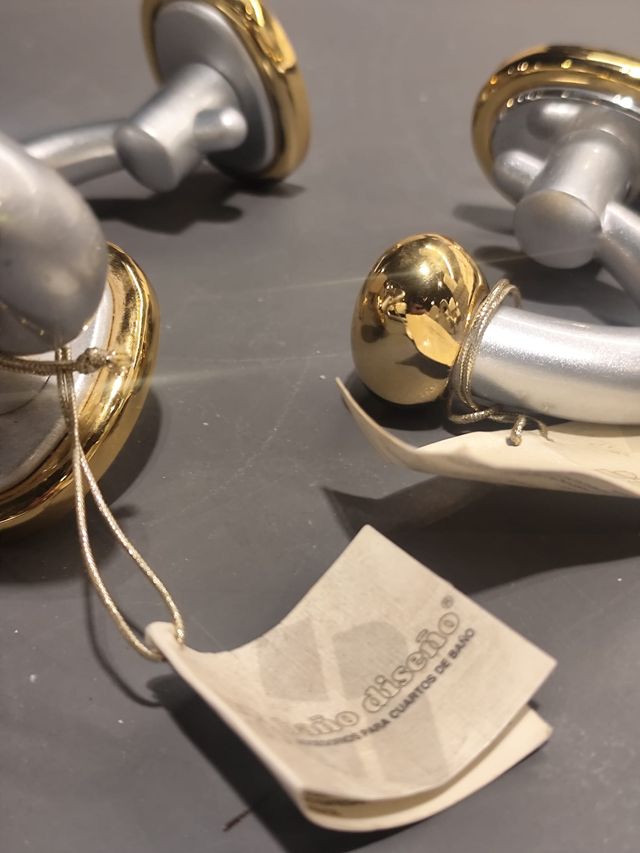 Conjunto Accesorios Baño Metal y Cristal