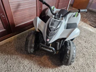 Quad Eléctrico Infantil KFX