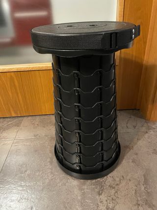 Taburete plegable negro