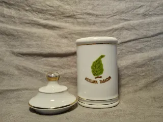 ALBARELO DE PORCELANA SANTA CLARA – NICOTIANA TABA