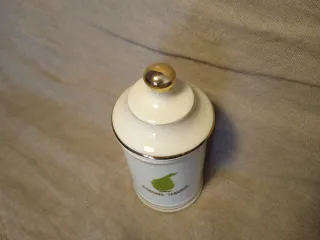 ALBARELO DE PORCELANA SANTA CLARA – NICOTIANA TABA