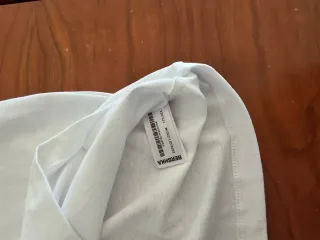 Camiseta Bershka Estampada Talla M