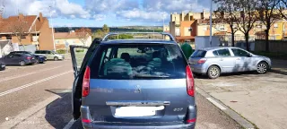 Peugeot 807 Año 2008