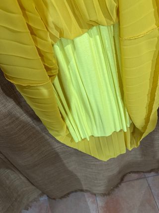 Falda plisada amarilla talla única