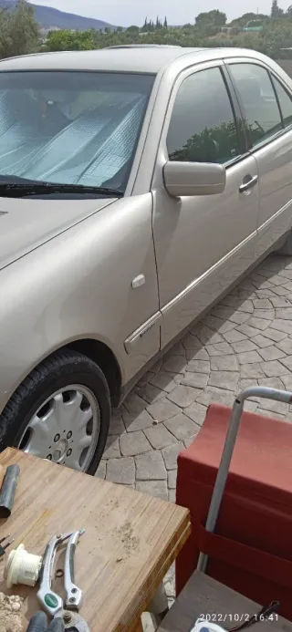 Mercedes-Benz Clase E 1999