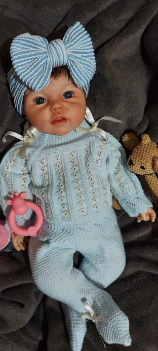Reborn silicona niña con pelo injertado