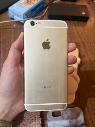 iPhone 6 + 4 custodie