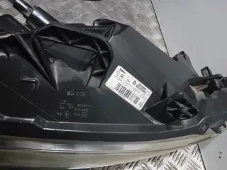 Faro Delantero Derecho Valeo