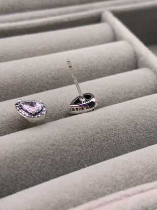 Pendientes lágrima brillante