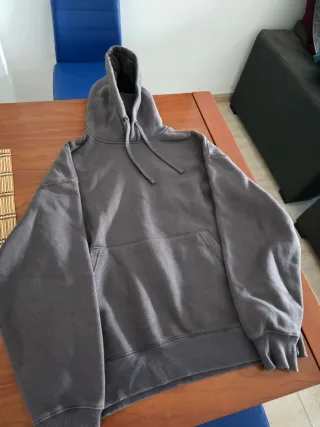 Sudadera Pull & Bear Gris Talla L