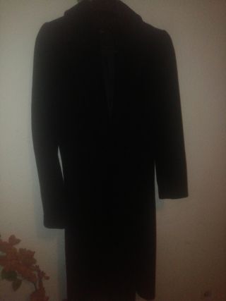 Abrigo negro mujer