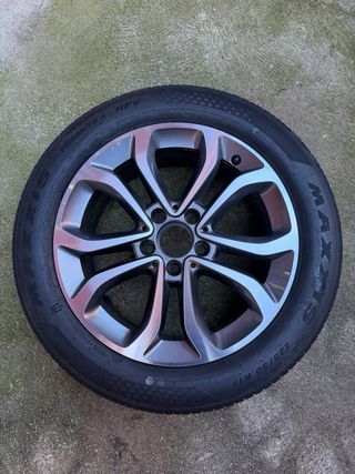Juego de 4 llantas Mercedes originales 17”