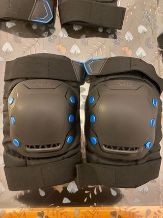 Protecciones Oxelo rodillas, codos ymuñecas