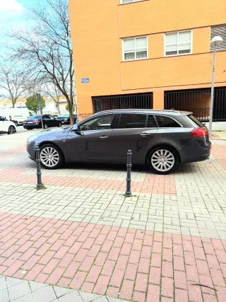 Opel Insignia 2.0CDTI 2010 270.000KMS  DISTINTIVO