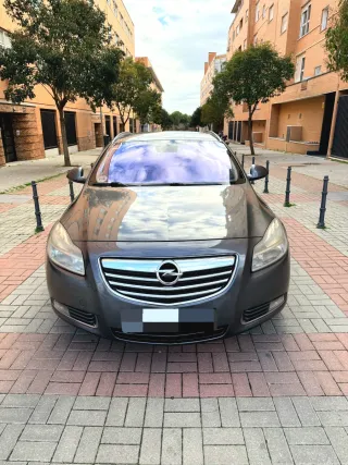 Opel Insignia 2.0CDTI 2010 270.000KMS  DISTINTIVO