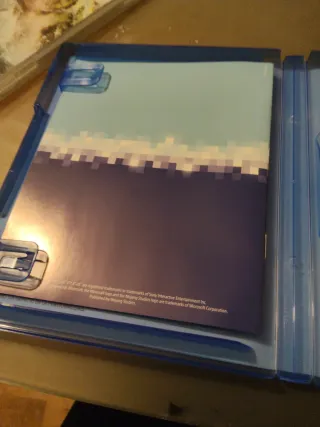 Minecraft Legends Deluxe Edition PS4