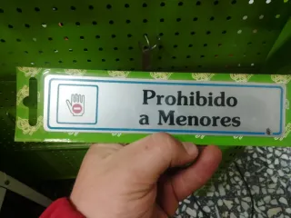 Señal Prohibido a Menores