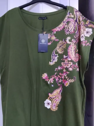 Camisa verde Encuentro diseño paisley XL