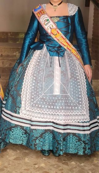 Traje de Fallera Huertana