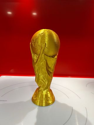 Réplica Copa del Mundo FIFA Dorada