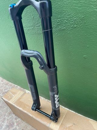 Fox 36 Rhythm 27.5 180mm