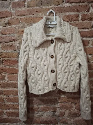 Jersey Zara trenzado beige