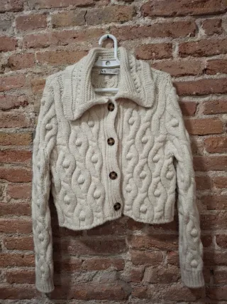Jersey Zara trenzado beige
