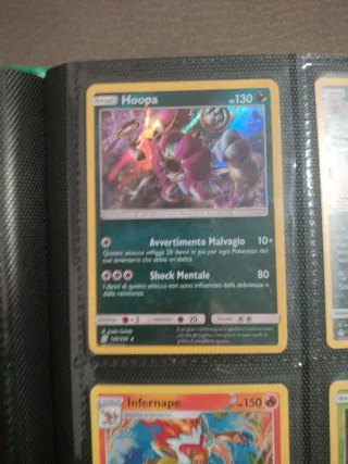 Carte Pokémon HOLO semi vintage