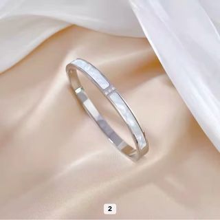 Pulsera estilo lujo edición limitada