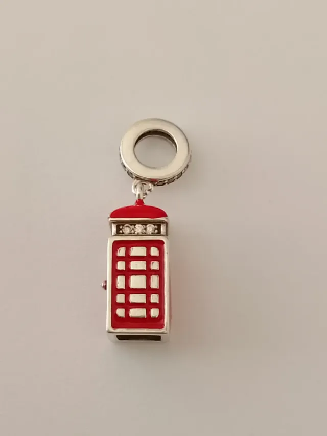 Charm cabina telefónica London