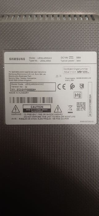 Televisor Samsung 32 UE32J4500A