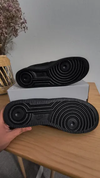 Nike Air Force 1 '07 black