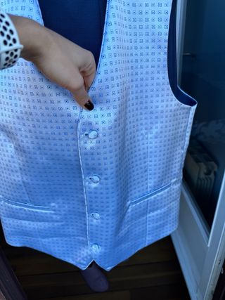 Traje de boda azul para padrino