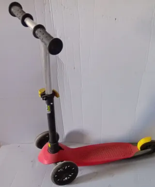 Patinete infantil 3 ruedas rojo