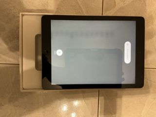 Apple iPad Air Space Gray