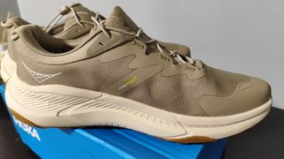 Hoka Transport Wide Beige/Marrón