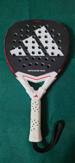 Pala de pádel Adidas Metalbone Team 3.4 2025