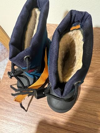 Botas de nieve para niños talla 22/23