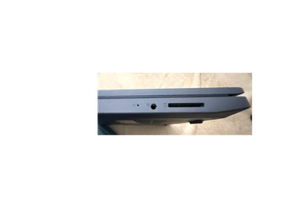 Portátil Lenovo V15 Ryzen 3 8GB RAM