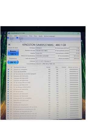 Portátil Lenovo V15 Ryzen 3 8GB RAM