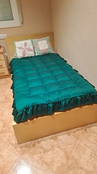 Edredón verde cama 90