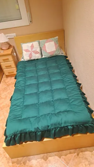 Edredón verde cama 90