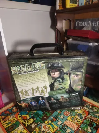 Maletín Soldados Susaeta