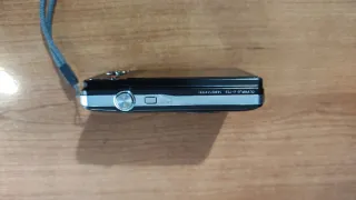 Cámara Olympus D-715 Negra